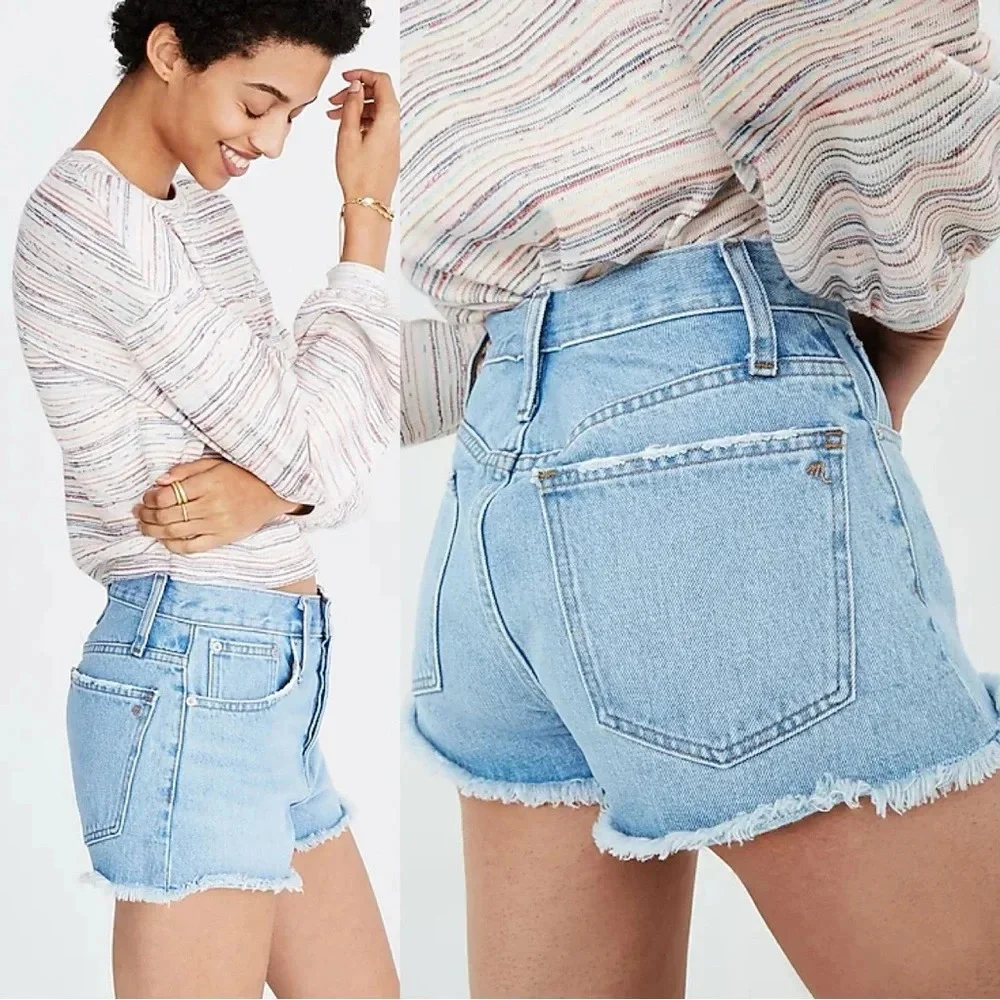 Madewell Relaxed Denim Shorts in Dunwoody Wash Blue Size 26